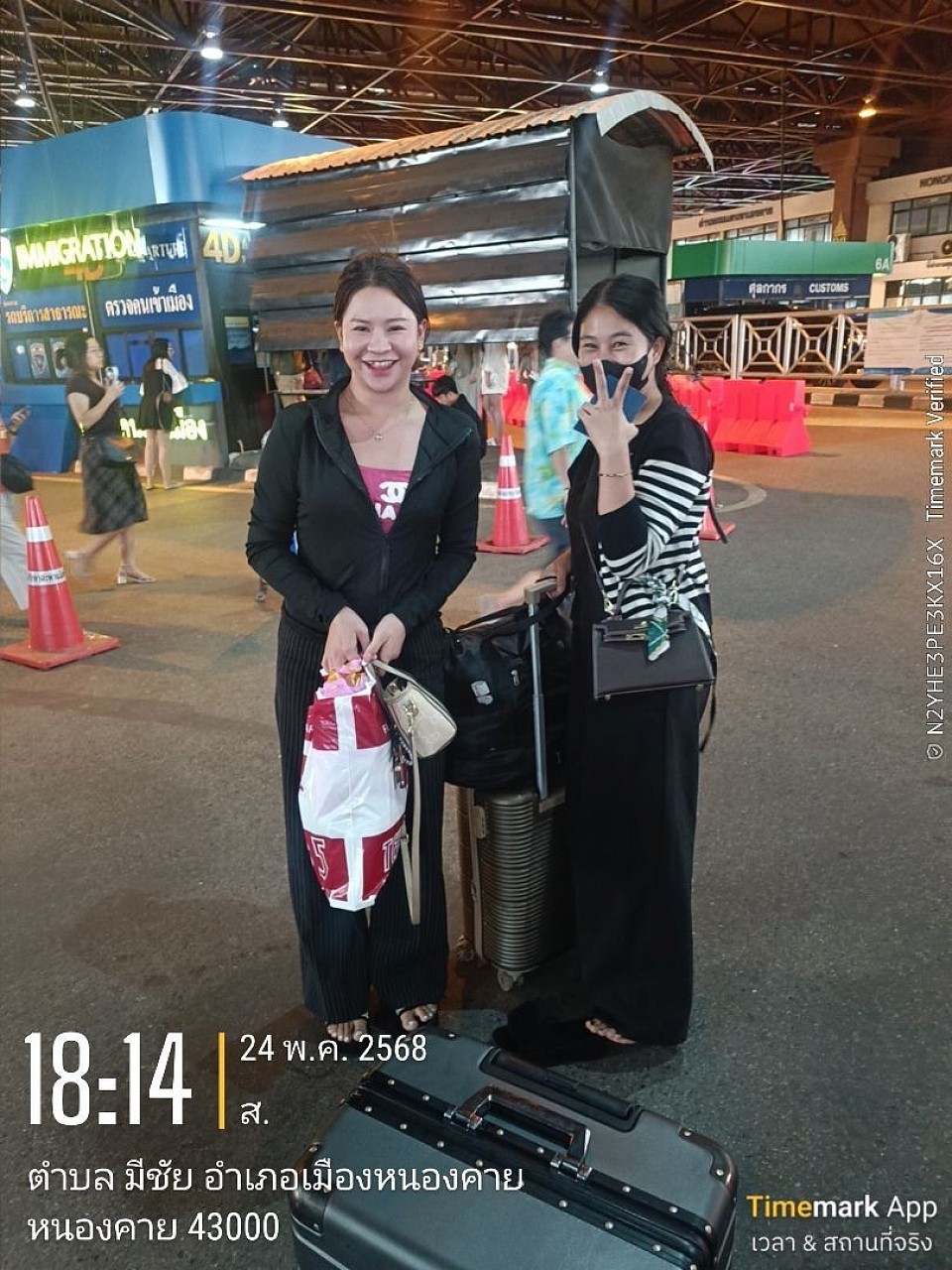 ส่งลูกค้าหน้าด่านหนองคายโดยปลอดภัยครับ